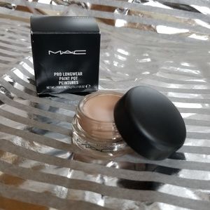MAC Pro Longwear Paint Pot in Painterly